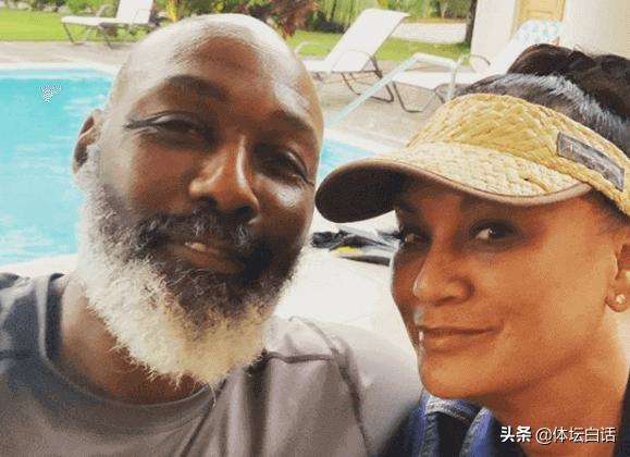 科比老婆和馬龍什么關系（58歲球星馬龍近照，胡子雪白盡顯蒼老，因調戲瓦妮莎臭名遠揚）