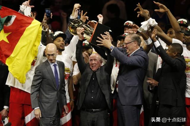 為什么nba奪冠要去白宮（猛龍奪冠，那么問(wèn)題來(lái)了：他們到底是去見(jiàn)加拿大總理還是去白宮？）