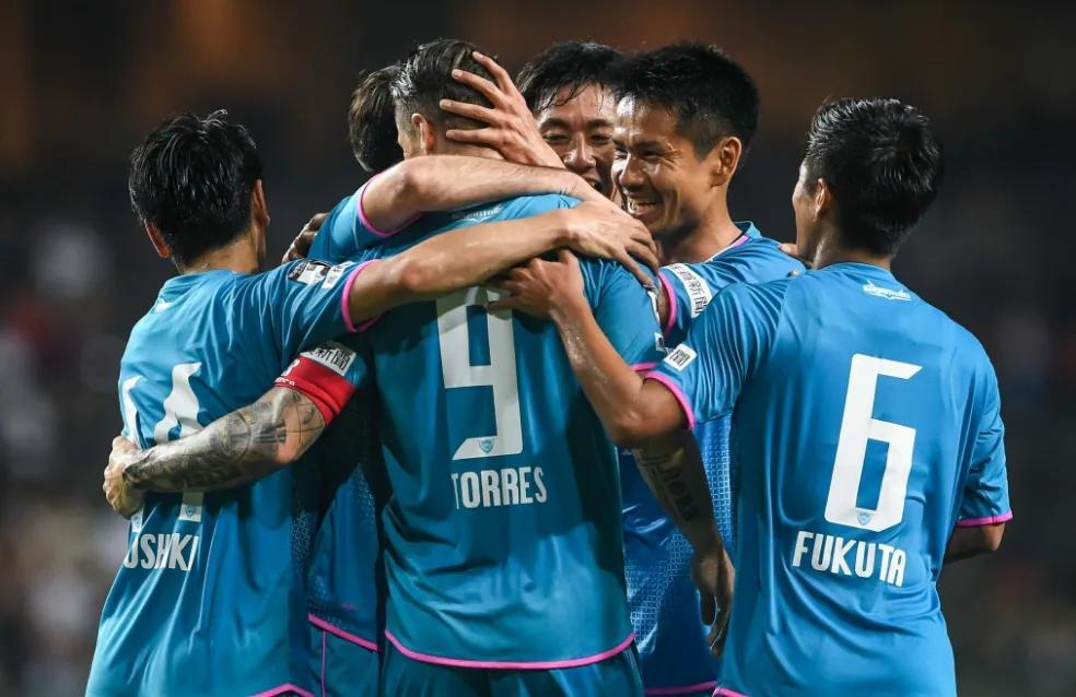 東京fc對鳥棲沙巖（日職聯：東京FC VS 鳥棲沙巖，防守依舊保持強悍，鳥棲進攻也有提升）