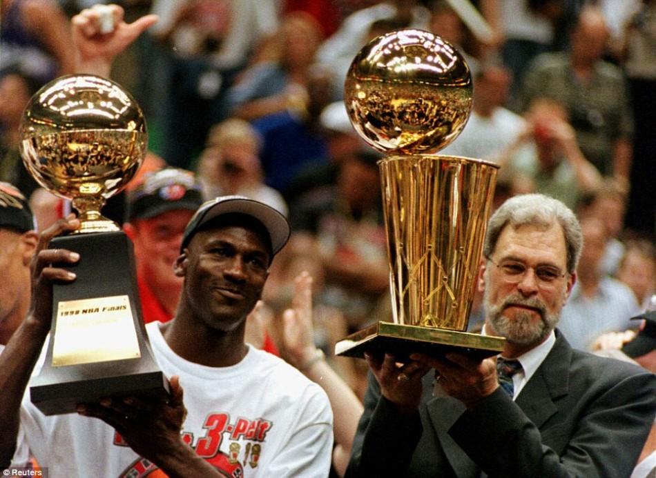為什么nba不允許三秒（喬丹為什么很少投三分？庫里放到90年代還有這樣的威力嗎？）