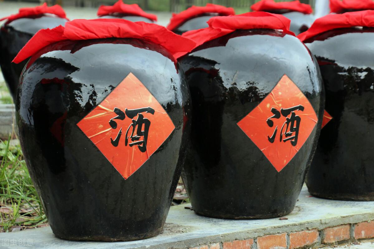 謝輝酒后視頻（酒桌上的視頻，能不能公開？特別是對于公眾人物）