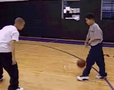 nba球隊中的親兄弟有哪些（細數NBA7對親兄弟：庫里兄弟從小打到大，莫里斯雙胞胎一模一樣）