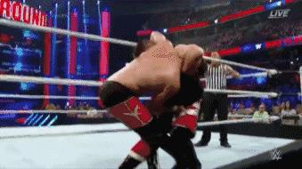 wwe2010（十大兇殘WWE招式，已經全部被禁用，最后一招中了至少住院一個月）