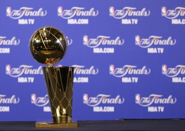 湖人nba冠軍次數（NBA歷史上各隊的奪冠次數：湖人綠軍霸占33次，6冠勇士僅排第3）