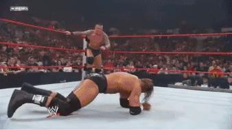 wwe2010（十大兇殘WWE招式，已經全部被禁用，最后一招中了至少住院一個月）