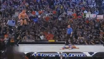 wwe2010（十大兇殘WWE招式，已經全部被禁用，最后一招中了至少住院一個月）
