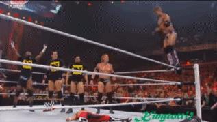 wwe2010（十大兇殘WWE招式，已經全部被禁用，最后一招中了至少住院一個月）