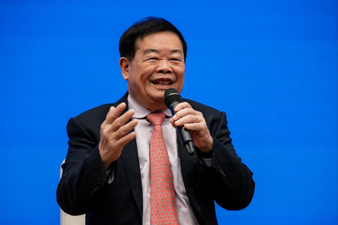 誰是名副其實的助攻王（曹德旺、董明珠：雙雙加冕“助攻王”）