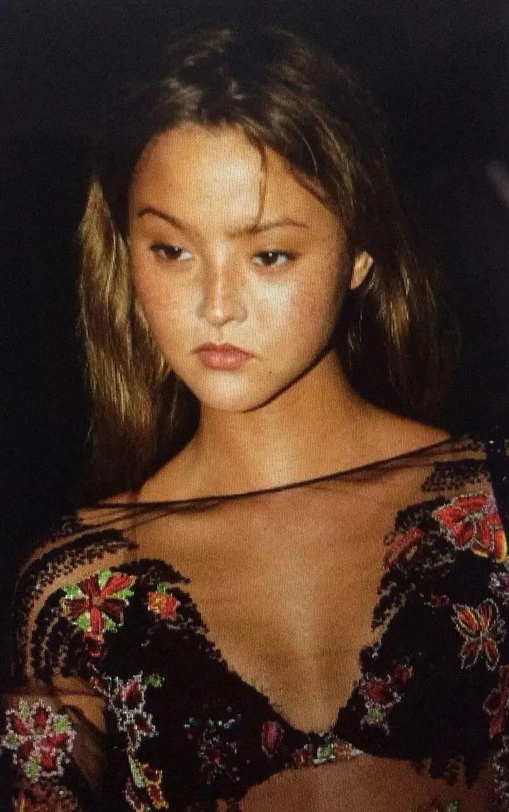 青木愛紅頭像（美人計 - 新晉頭像大戶：永遠的千禧辣妹戴文青木）