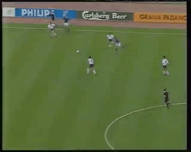 90世界杯意大利主力陣容（世界杯小歷史，1990世界杯1／8決賽，斯基拉奇再立功，意大利晉級）