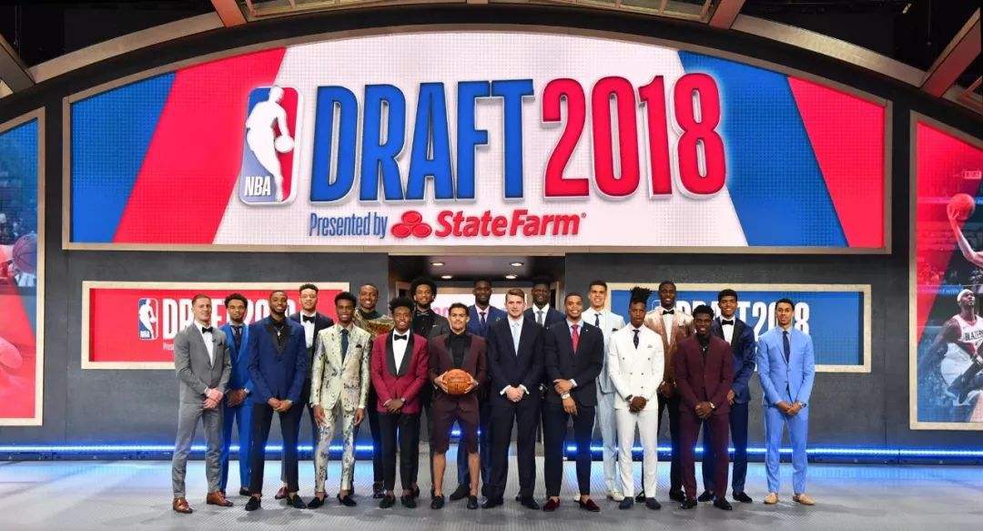 nbafmvp是什么（科普NBA十大冷知識：FMVP叫比爾拉塞爾杯，你知道常規(guī)賽MVP叫啥？）