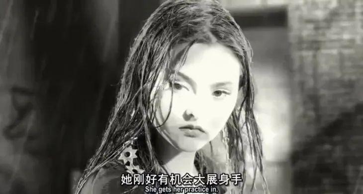 青木愛紅頭像（美人計 - 新晉頭像大戶：永遠的千禧辣妹戴文青木）