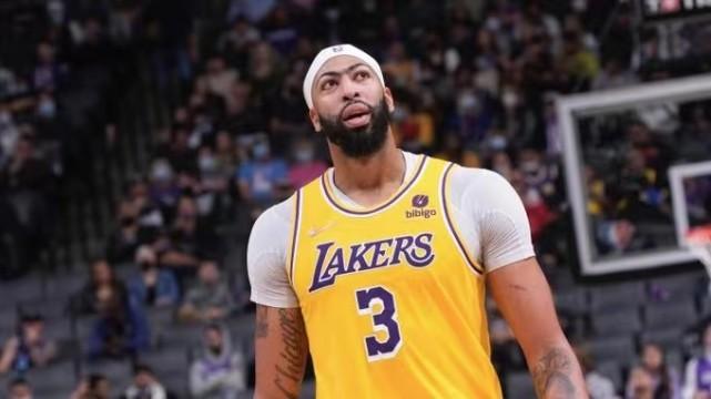 安東尼75大球星排名（NBA75大巨星！第53位：安東尼-戴維斯）