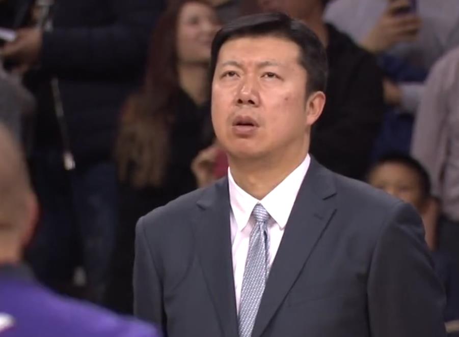 籃球比賽3分鐘能打多少分（男籃再出一位優(yōu)秀后衛(wèi)！國(guó)際籃球峰會(huì)表現(xiàn)出彩，3分鐘砍下8分）
