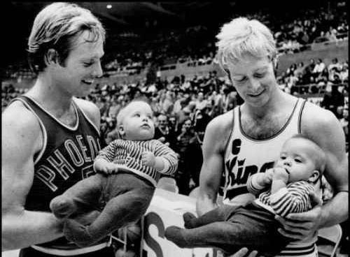 nba球隊中的親兄弟有哪些（NBA十大親兄弟，差距卻如此之大！字母哥拿MVP，他兩兄弟打替補）