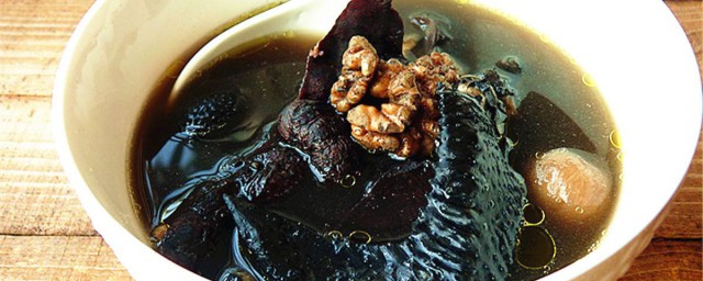秋季脫發嚴重吃什么好